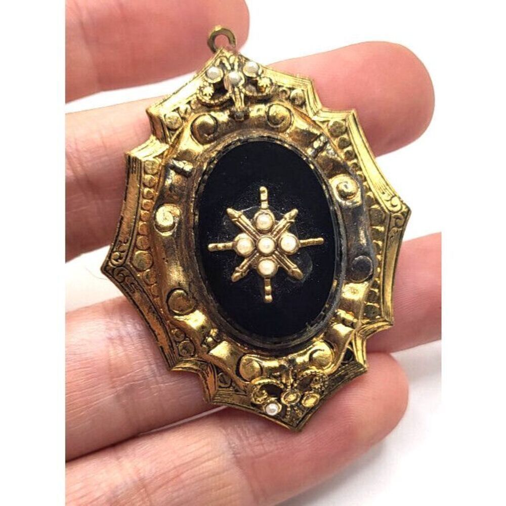 Vintage Black Glass Victorian Revival Pendant 2in
